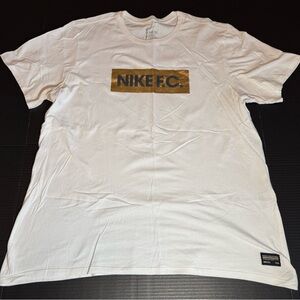Nike F.C. White T-Shirt for Men size XL Athletic Cut